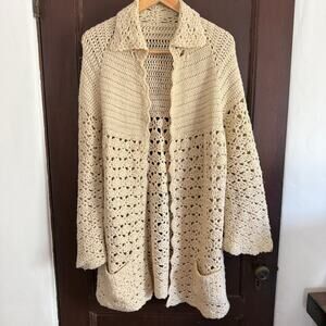 Vintage Hand Knit Collared Open Front Open Bell Sleeve Cardigan | Large